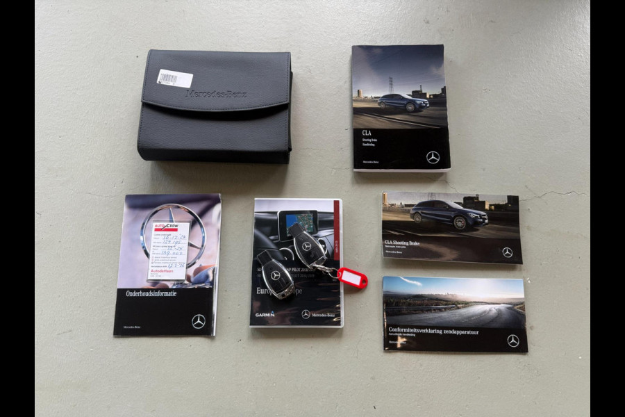 Mercedes-Benz CLA-Klasse Shooting Brake 180 AMG | PANORAMA