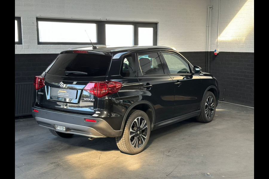 Suzuki Vitara 1.4 Boosterjet Stijl, automaat, leder/alcantara, pano, camera veel opties