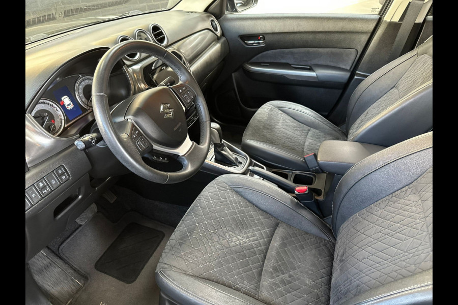 Suzuki Vitara 1.4 Boosterjet Stijl, automaat, leder/alcantara, pano, camera veel opties