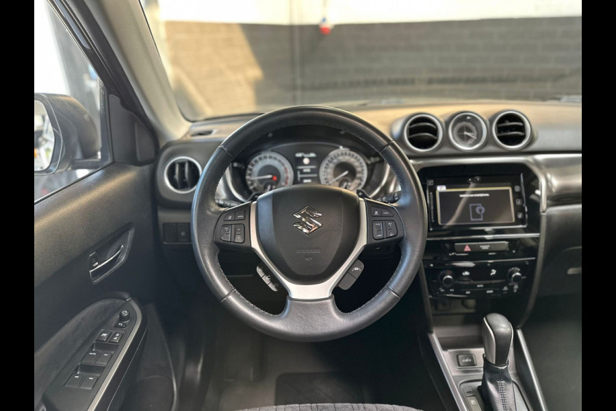 Suzuki Vitara 1.4 Boosterjet Stijl, automaat, leder/alcantara, pano, camera veel opties