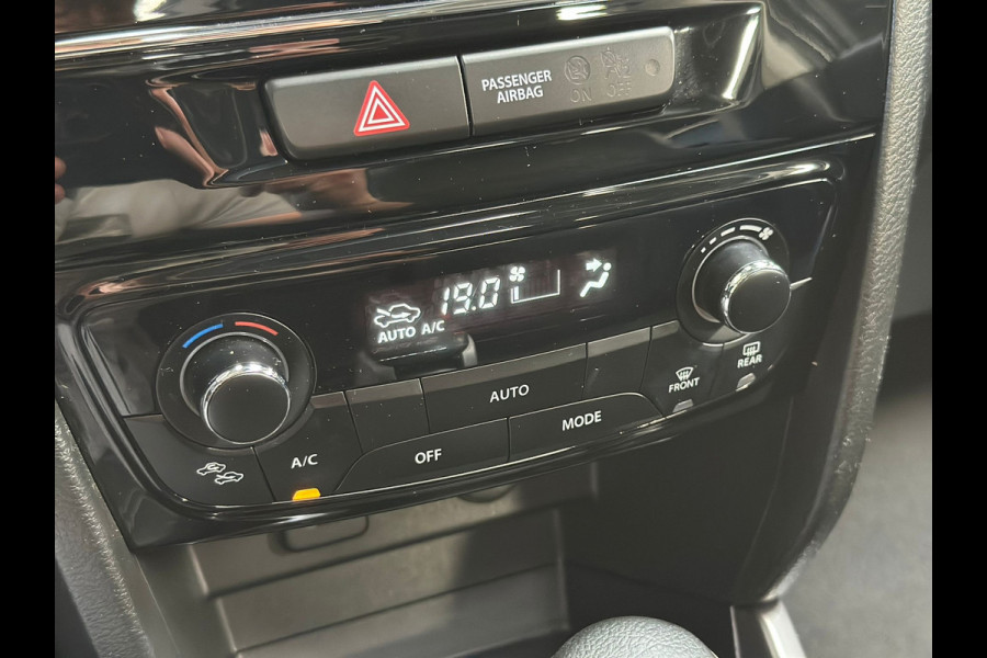 Suzuki Vitara 1.4 Boosterjet Stijl, automaat, leder/alcantara, pano, camera veel opties