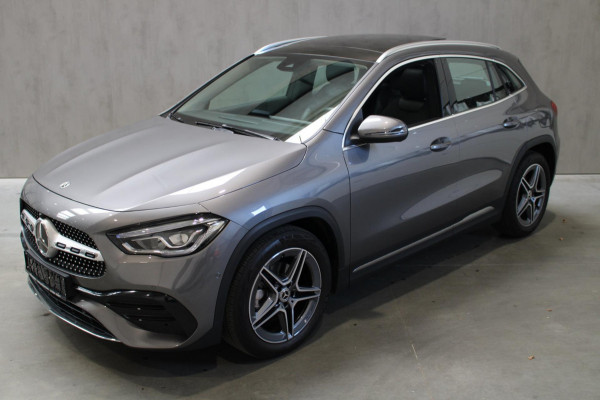 Mercedes-Benz GLA 200 AMG Line Panorama/Camera/Carplay prijs is rijklaar incl 12 maanden bovag