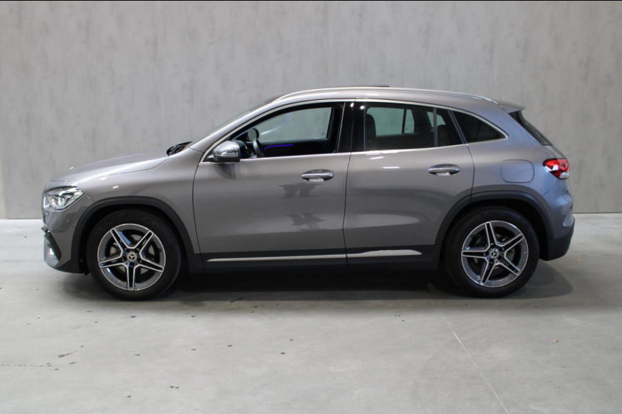 Mercedes-Benz GLA 200 AMG Line Panorama/Camera/Carplay prijs is rijklaar incl 12 maanden bovag