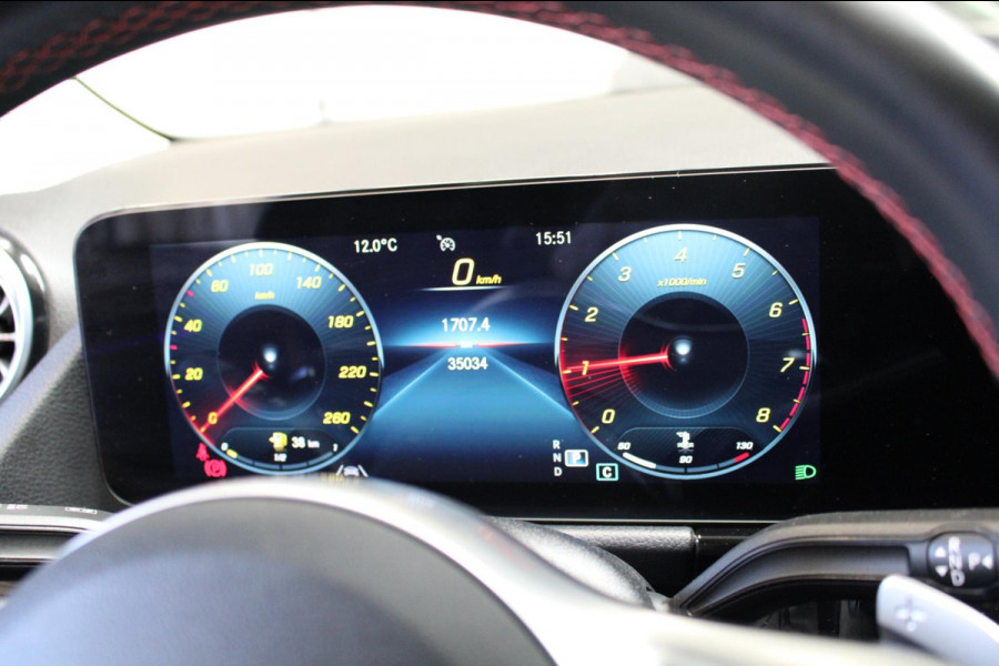 Mercedes-Benz GLA 200 AMG Line Panorama/Camera/Carplay prijs is rijklaar incl 12 maanden bovag