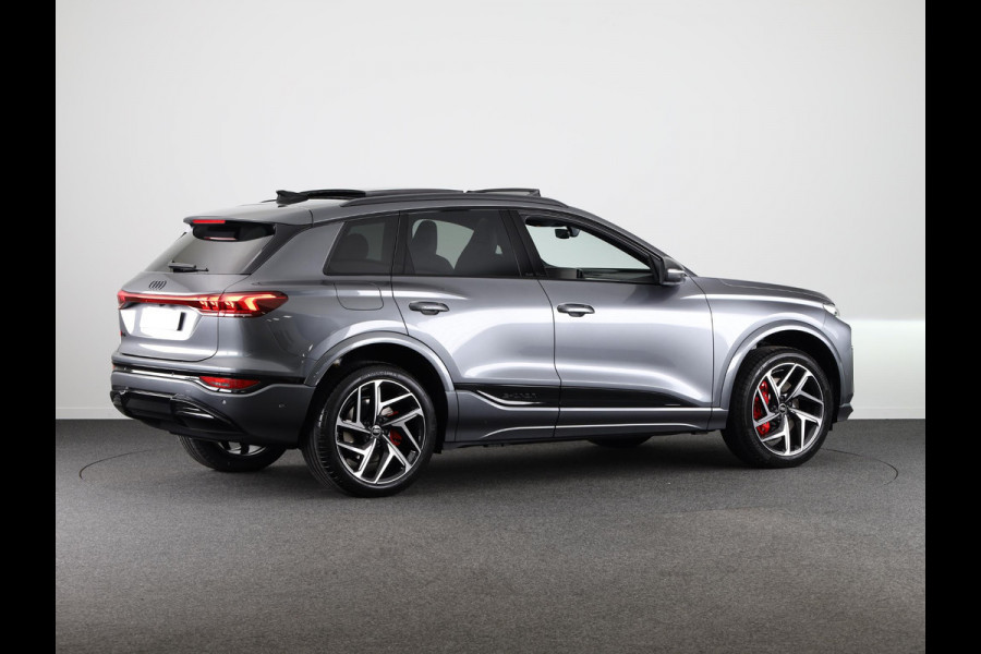 Audi Q6 SQ6 e-tron SQ6 100 kWh Head Up Display, panoramadak, trekhaak, adaptive air suspension, camera's rondom, adapative cruise control