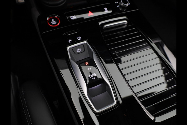 Audi Q6 SQ6 e-tron SQ6 100 kWh Head Up Display, panoramadak, trekhaak, adaptive air suspension, camera's rondom, adapative cruise control