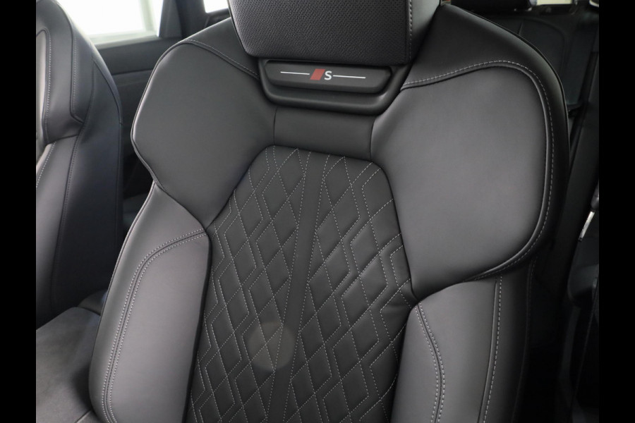 Audi Q6 SQ6 e-tron SQ6 100 kWh Head Up Display, panoramadak, trekhaak, adaptive air suspension, camera's rondom, adapative cruise control