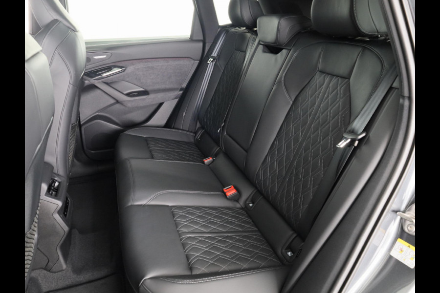Audi Q6 SQ6 e-tron SQ6 100 kWh Head Up Display, panoramadak, trekhaak, adaptive air suspension, camera's rondom, adapative cruise control