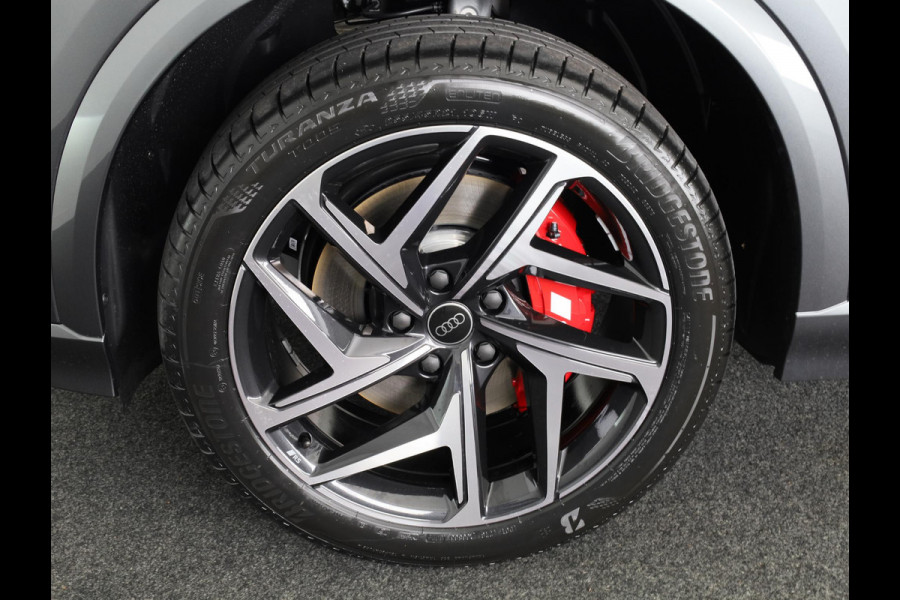 Audi Q6 SQ6 e-tron SQ6 100 kWh Head Up Display, panoramadak, trekhaak, adaptive air suspension, camera's rondom, adapative cruise control
