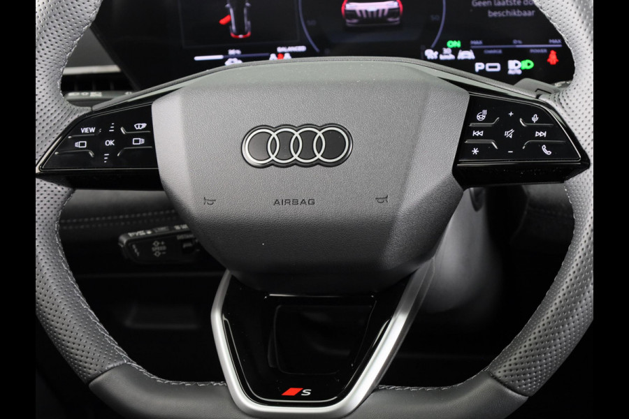 Audi Q6 SQ6 e-tron SQ6 100 kWh Head Up Display, panoramadak, trekhaak, adaptive air suspension, camera's rondom, adapative cruise control