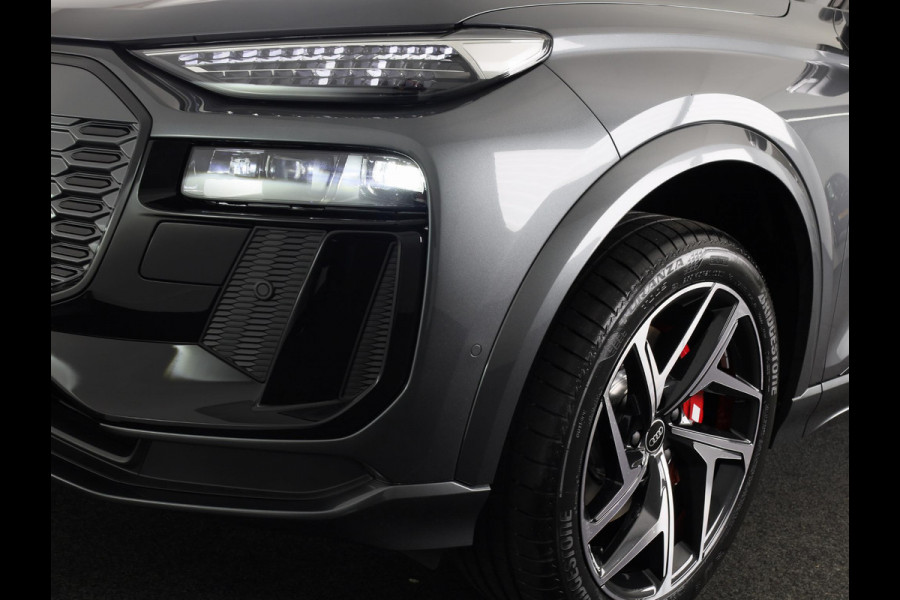 Audi Q6 SQ6 e-tron SQ6 100 kWh Head Up Display, panoramadak, trekhaak, adaptive air suspension, camera's rondom, adapative cruise control