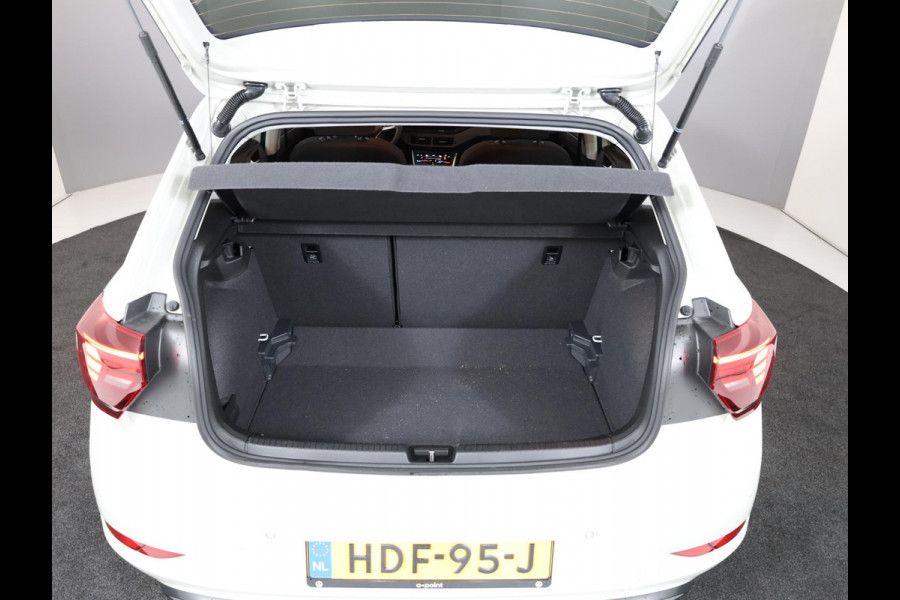 Volkswagen Polo 1.0 TSI Life Edition 95pk DSG| digital display| LM-velgen| Camera