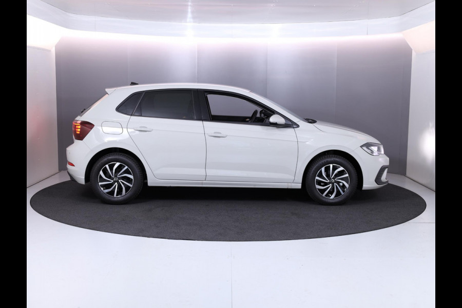 Volkswagen Polo 1.0 TSI Life Edition 95pk DSG| digital display| LM-velgen| Camera