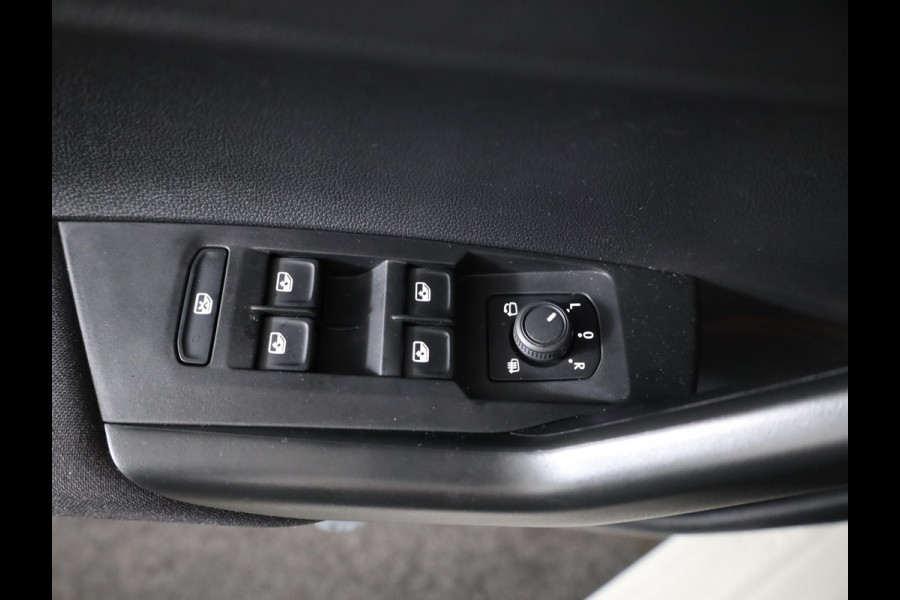 Volkswagen Polo 1.0 TSI Life Edition 95pk DSG| digital display| LM-velgen| Camera