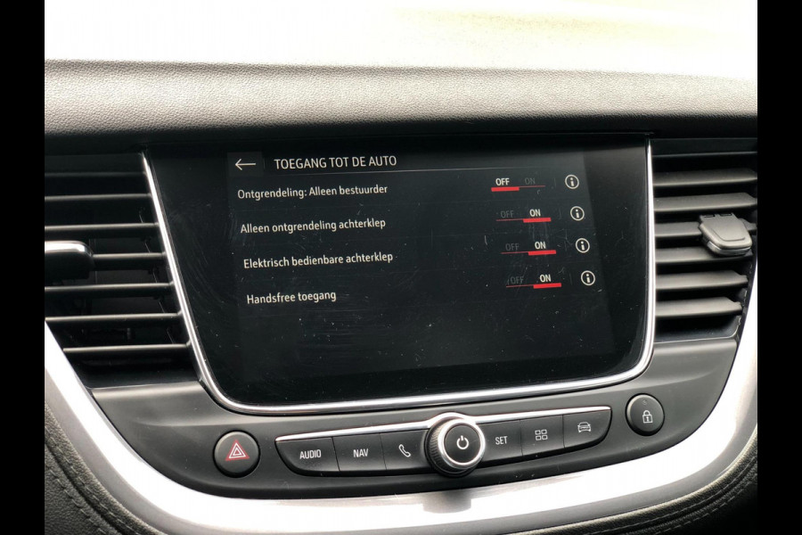 Opel Grandland X 1.2 Turbo Ultimate | Navi, 360 Camera, Stoel+Stuurverw., El. A.klep, Carplay/Android, 18'' LMV |
