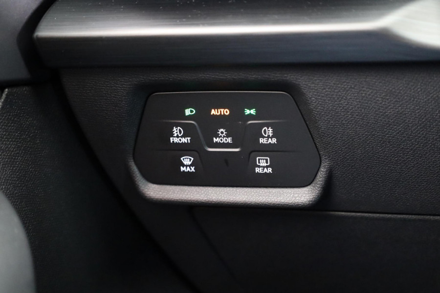 CUPRA Formentor 1.4 e-Hybrid Adrenaline 204 pk Automaat (DSG) | Navigatie via App | Parkeersensoren (Park assist) | Achteruitrijcamera | Adaptieve cruise control | Stoelverwarming |