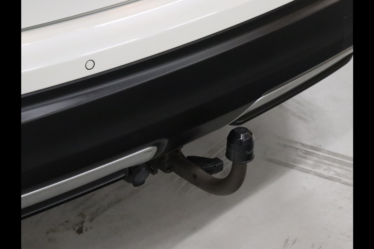 Nissan QASHQAI 1.3 DIG-T N-Connecta [TREKHAAK, PANORAMADAK, 360 CAMERA,  APPLE CARPLAY/ANDROID, PDC V+A, NAVI, CRUISE, NIEUWSTAAT]
