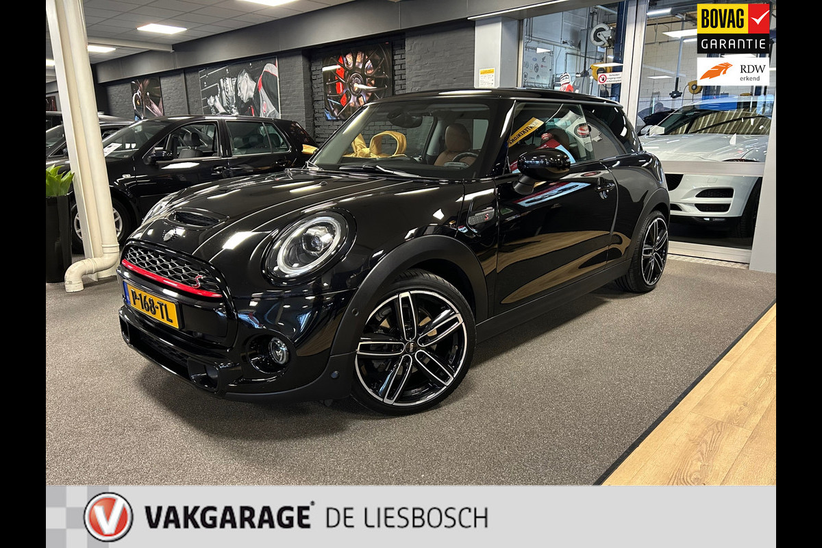 MINI Mini 2.0 Cooper S Chili / Leder / led / Navigatie / pdc v+a MINI Mini 2.0 Cooper S Chili / Leder / led / Navigatie / pdc v+a