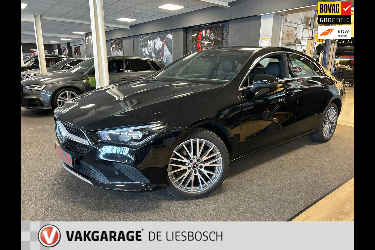 Mercedes-Benz CLA-Klasse 250 e Advantage Automaat / sfeer verlichting / camera / leder Mercedes-Benz CLA-Klasse 250 e Advantage Automaat / sfeer verlichting / camera / leder