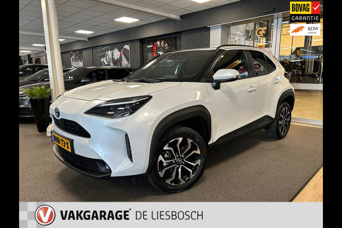 Toyota Yaris Cross 1.5 Hybrid Dynamic / navigatie / camera + pdc / cruise control / stoelverw / lane assist Toyota Yaris Cross 1.5 Hybrid Dynamic / navigatie / camera + pdc / cruise control / stoelverw / lane assist