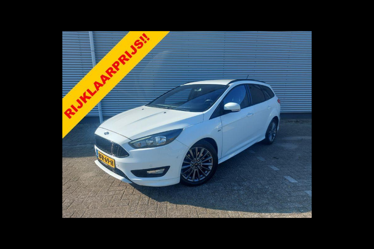 Ford Focus 1.5 Titanium airco,cruise,navigatie,stoel/stuurverwarming,parkeersensoren, Ford Focus 1.5 Titanium airco,cruise,navigatie,stoel/stuurverwarming,parkeersensoren,