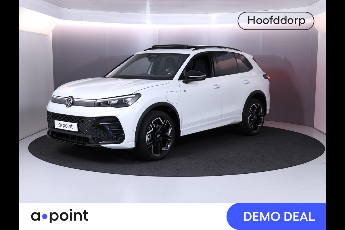 Volkswagen Tiguan R-Line-Edition 1.5 eHybrid 200 kW / 272 pk SUV 6 v ersn. DSG Volkswagen Tiguan R-Line-Edition 1.5 eHybrid 200 kW / 272 pk SUV 6 v ersn. DSG
