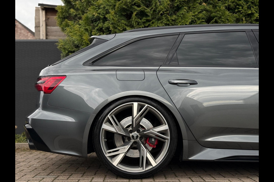 Audi RS6 Avant 4.0 TFSI HGP 786PK / 1061NM Panorama B&O