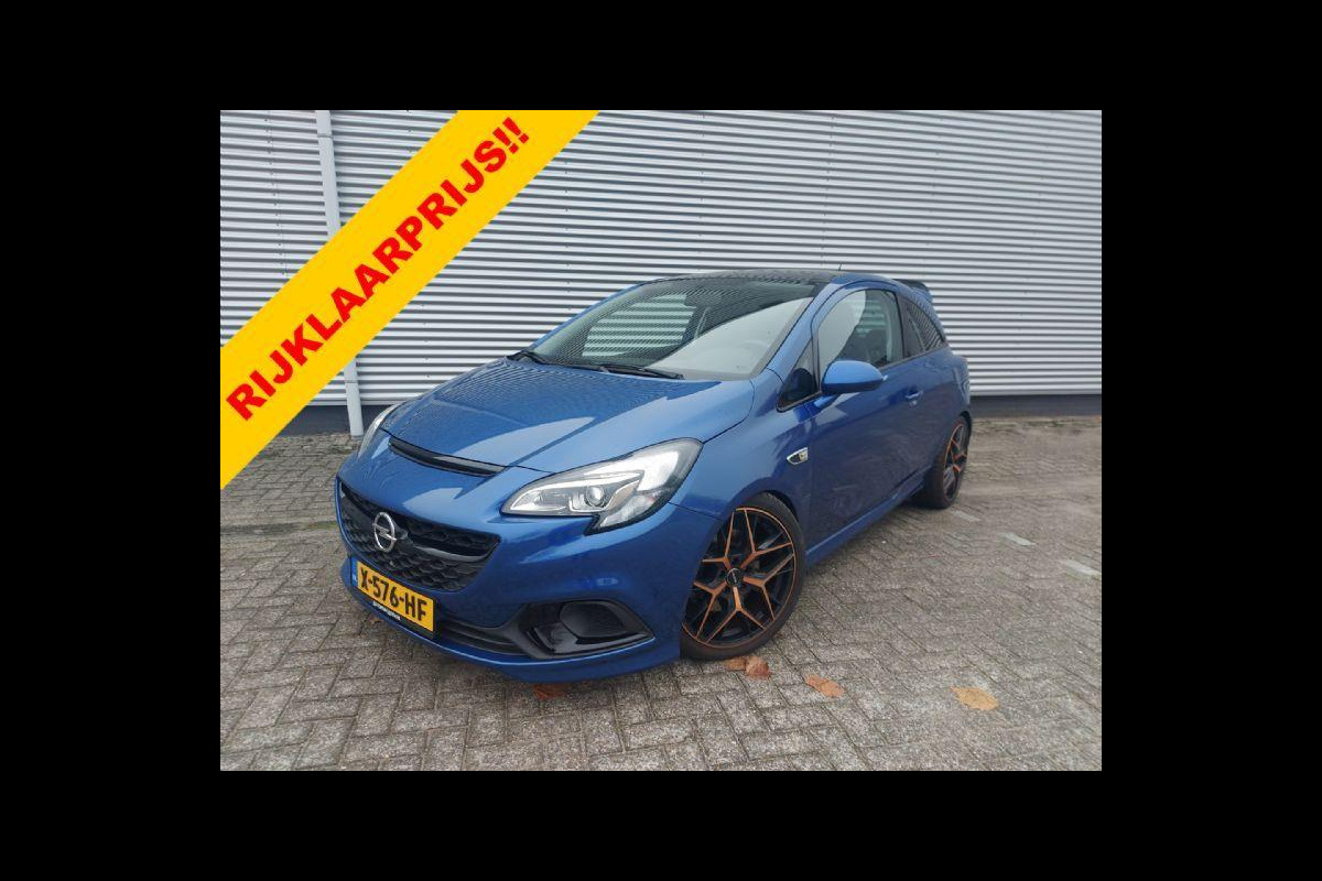 Opel Corsa 1.6 Turbo OPC Nurnberg Edit. airco,cruisecontrol,parkeersensoren achter,panoramadak, Opel Corsa 1.6 Turbo OPC Nurnberg Edit. airco,cruisecontrol,parkeersensoren achter,panoramadak,