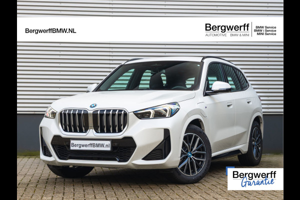 BMW X1 xDrive25e M-Sport - Trekhaak - Driving Ass Plus - Stoelverwarming