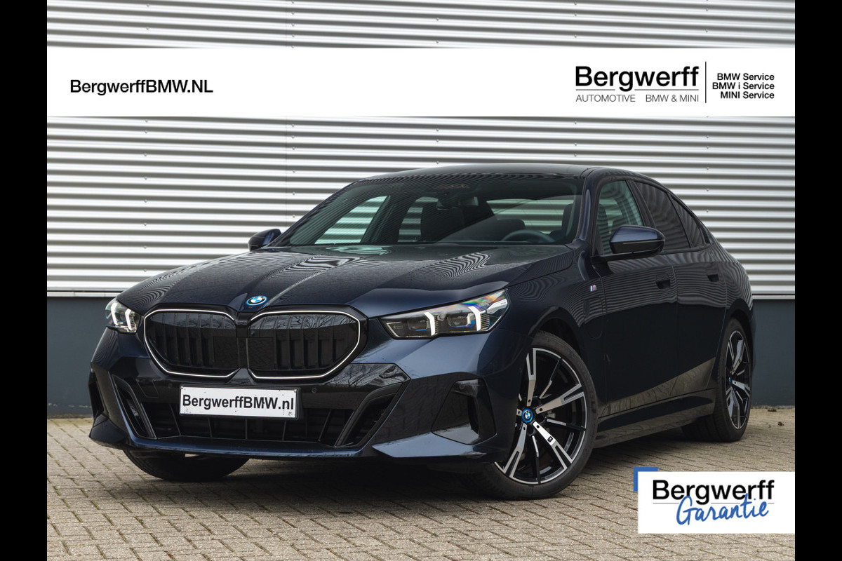 BMW 5 Serie 530e M-Sport - Pano - Driving Ass Prof - Stoelventilatie - Harman Kardon BMW 5 Serie 530e M-Sport - Pano - Driving Ass Prof - Stoelventilatie - Harman Kardon