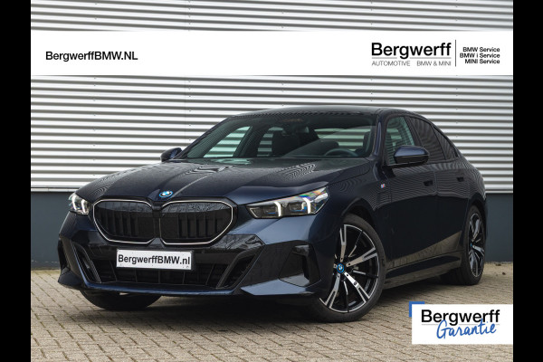BMW 5 Serie 530e M-Sport - Pano - Driving Ass Prof - Stoelventilatie - Harman Kardon