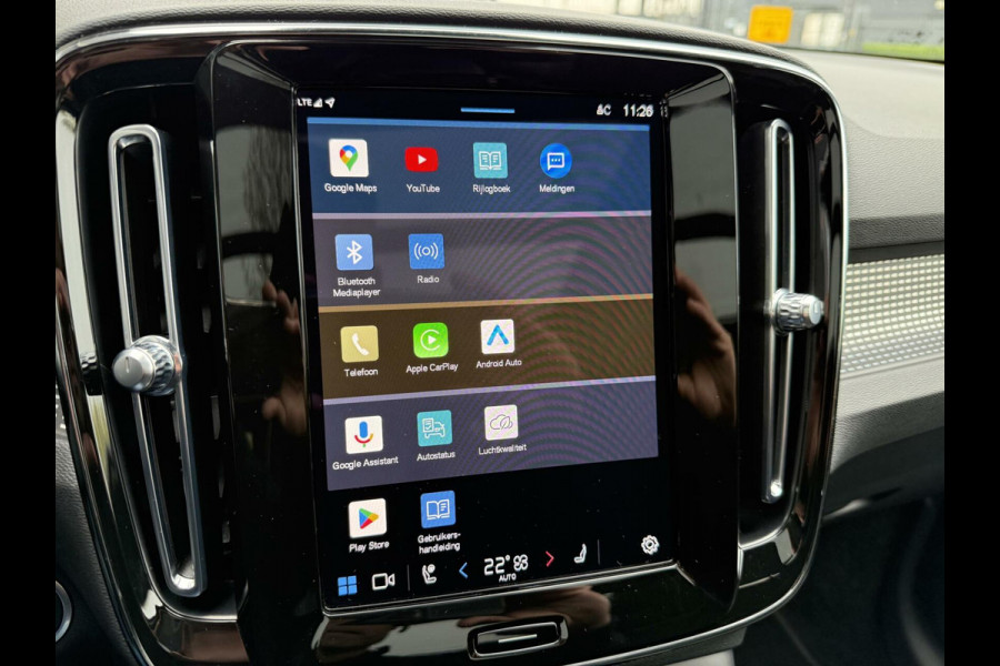Volvo XC40 2.0 B4 Ultimate Dark PANO HARMAN GOOGLE MAPS
