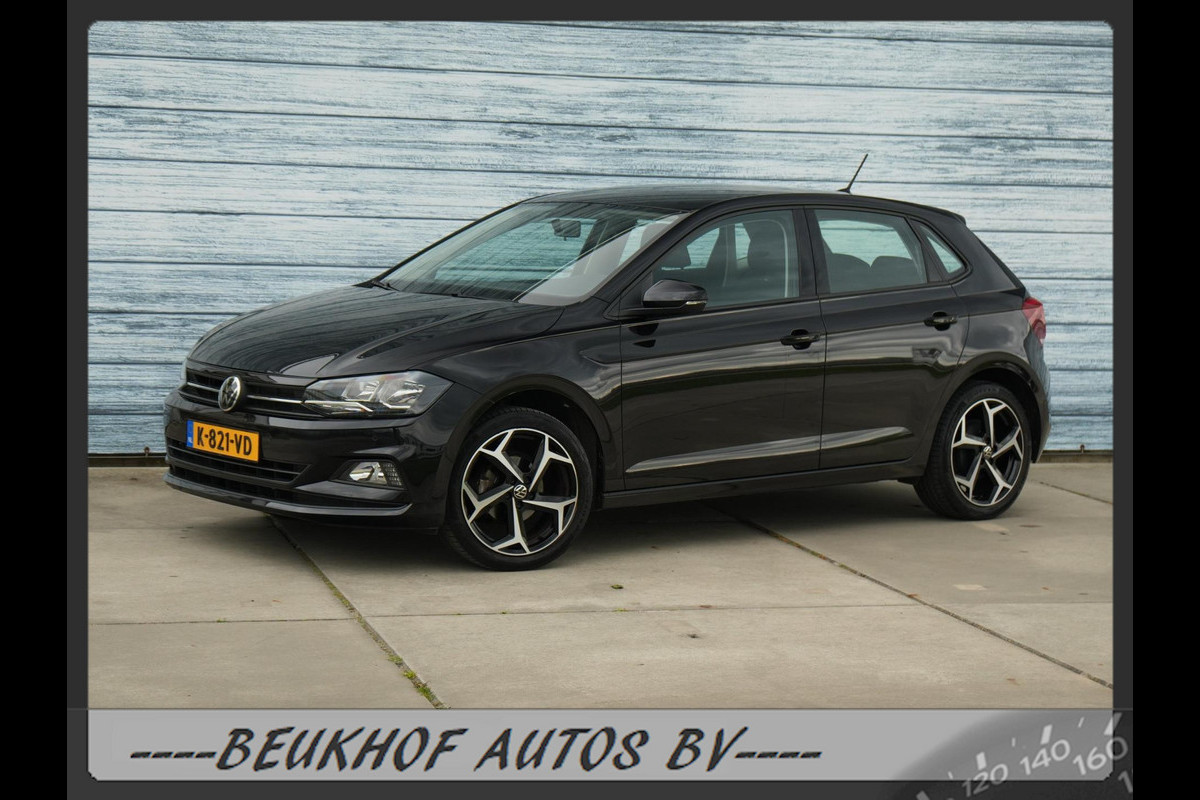 Volkswagen Polo 1.0 TSI Parkeersensor R-Line Velgen Carplay Volkswagen Polo 1.0 TSI Parkeersensor R-Line Velgen Carplay