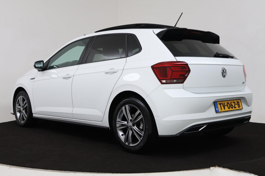 Volkswagen Polo 1.0 TSI Highline (PANORAMADAK, CRUISE ADAPTIEF, AUTOMAAT, ACHTERUITRIJCAMERA, NAVI CARPLAY)