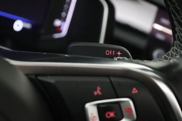 Volkswagen Polo 1.0 TSI Highline (PANORAMADAK, CRUISE ADAPTIEF, AUTOMAAT, ACHTERUITRIJCAMERA, NAVI CARPLAY)