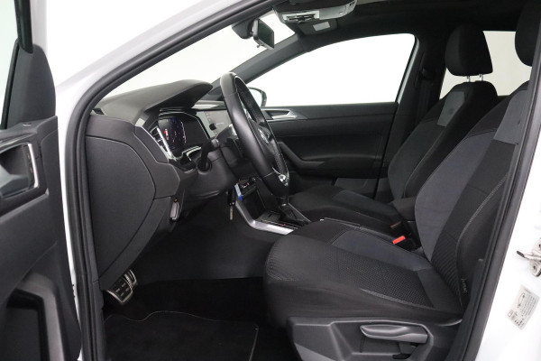 Volkswagen Polo 1.0 TSI Highline (PANORAMADAK, CRUISE ADAPTIEF, AUTOMAAT, ACHTERUITRIJCAMERA, NAVI CARPLAY)