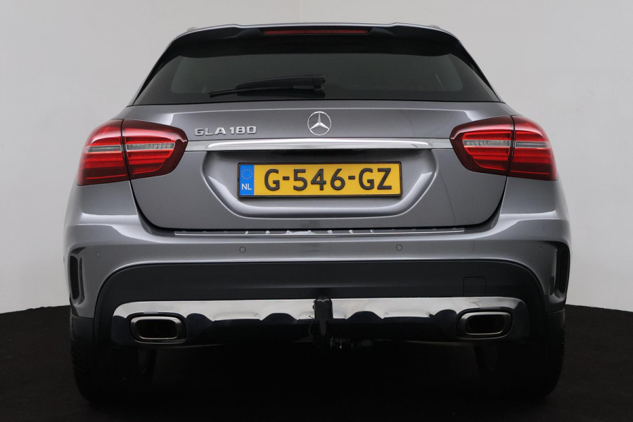 Mercedes-Benz GLA 180 Business Solution AMG (TREKHAAK, AUTOMAAT, CAMERA, NAVIGATIE, STOELVERWARMING)