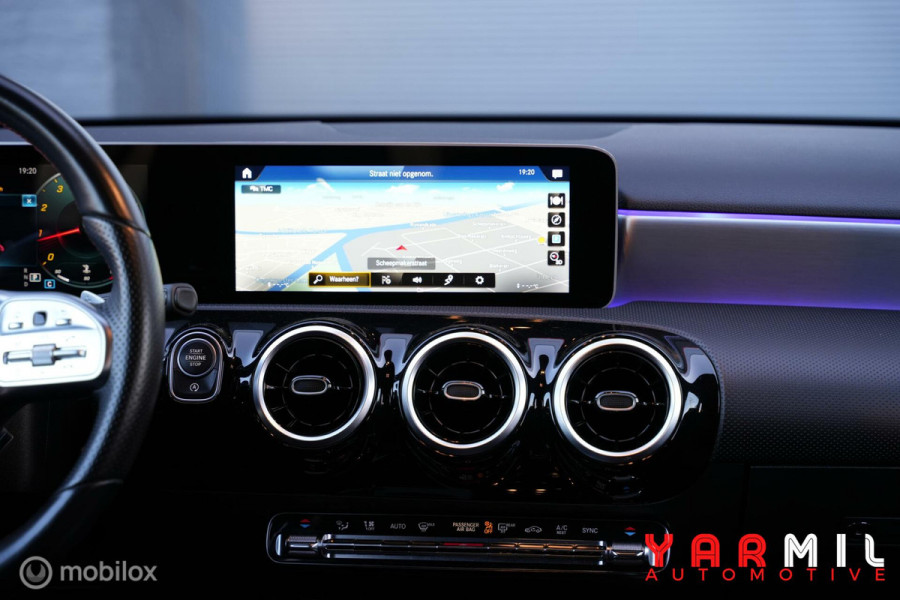 Mercedes-Benz A-Klasse 200 AMG EDITION AMG AUTOMAAT DEALER ONDERHOUDEN NAP