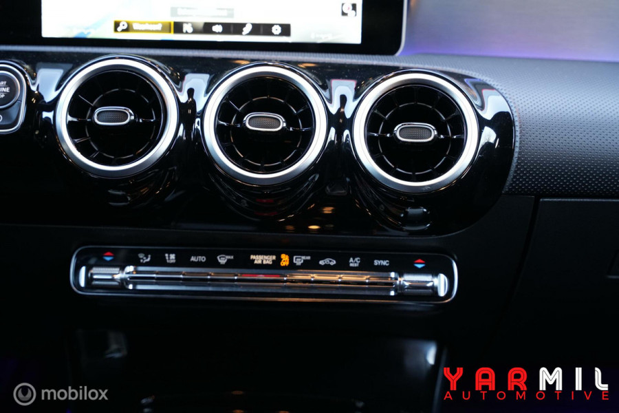 Mercedes-Benz A-Klasse 200 AMG EDITION AMG AUTOMAAT DEALER ONDERHOUDEN NAP