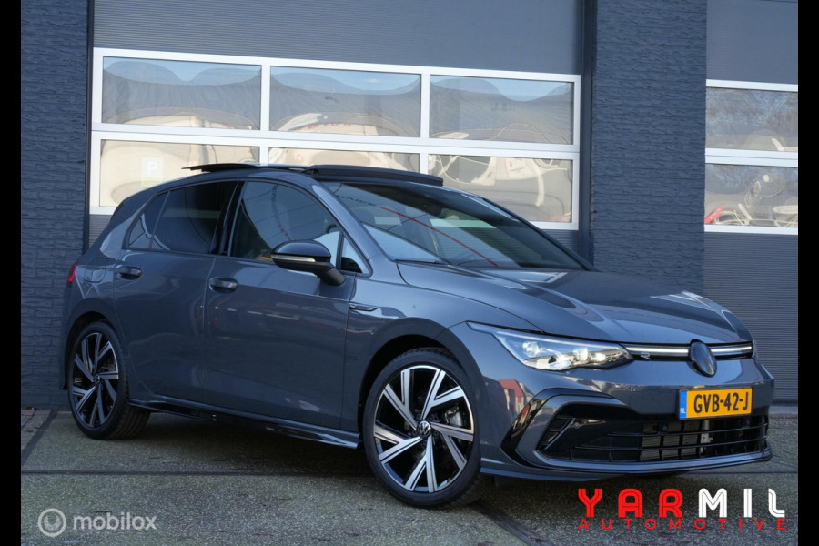 Volkswagen Golf 1.5 eTSI R-Line BOMVOL HEADUP PANO DEALER ONDERHOUDEN