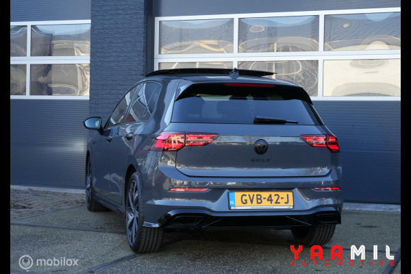 Volkswagen Golf 1.5 eTSI R-Line BOMVOL HEADUP PANO DEALER ONDERHOUDEN
