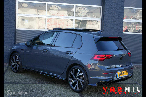 Volkswagen Golf 1.5 eTSI R-Line BOMVOL HEADUP PANO DEALER ONDERHOUDEN