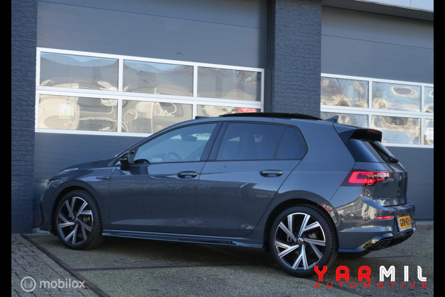 Volkswagen Golf 1.5 eTSI R-Line BOMVOL HEADUP PANO DEALER ONDERHOUDEN