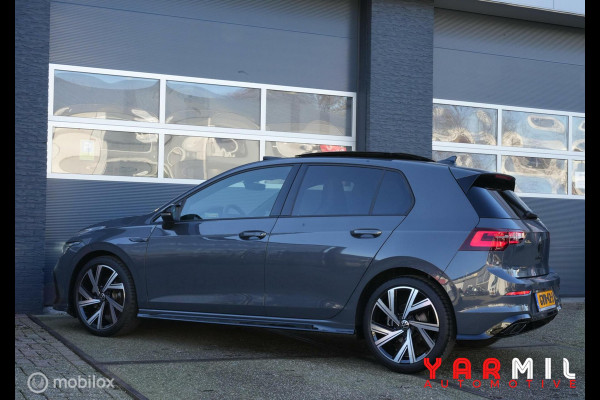 Volkswagen Golf 1.5 eTSI R-Line BOMVOL HEADUP PANO DEALER ONDERHOUDEN