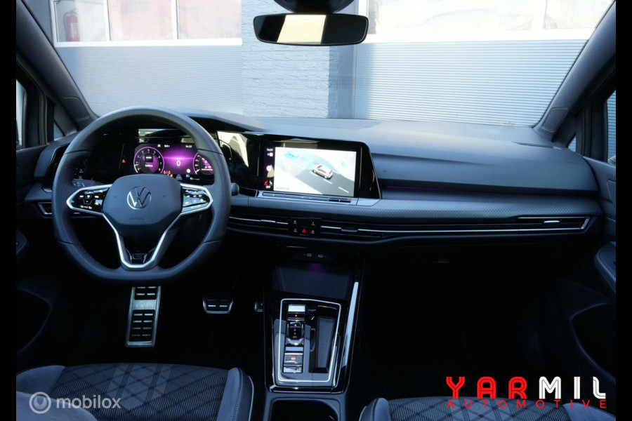 Volkswagen Golf 1.5 eTSI R-Line BOMVOL HEADUP PANO DEALER ONDERHOUDEN
