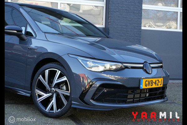 Volkswagen Golf 1.5 eTSI R-Line BOMVOL HEADUP PANO DEALER ONDERHOUDEN