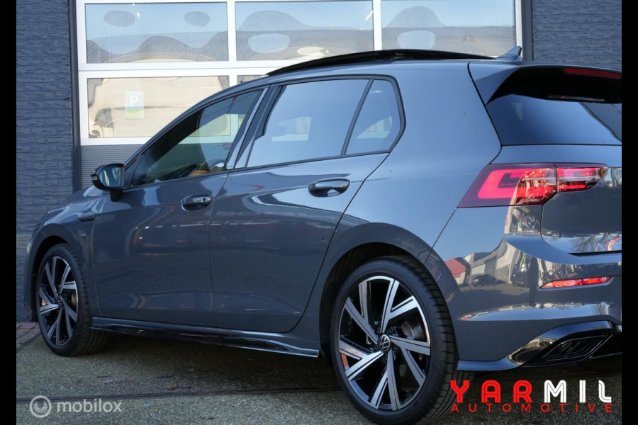 Volkswagen Golf 1.5 eTSI R-Line BOMVOL HEADUP PANO DEALER ONDERHOUDEN