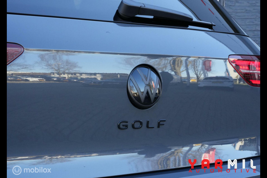 Volkswagen Golf 1.5 eTSI R-Line BOMVOL HEADUP PANO DEALER ONDERHOUDEN