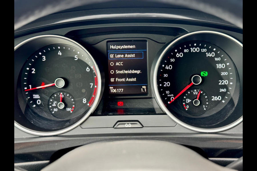 Volkswagen Tiguan 1.5 TSI Life Business Trekhaak/Camera/AppleCarPlay