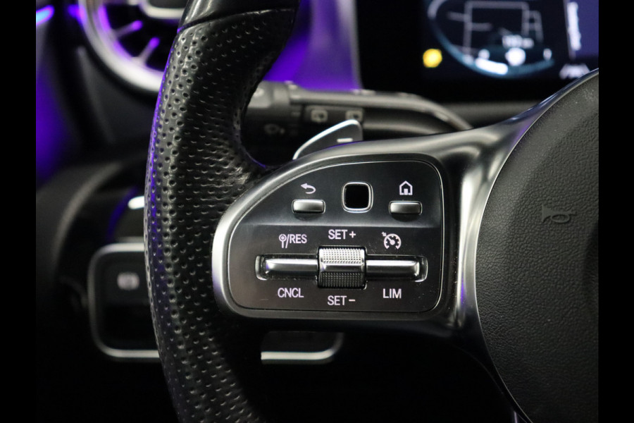 Mercedes-Benz CLA-Klasse Shooting Brake 250 AMG Sport [SFEERVERLICHTING, APPLE CARPLAY, CAMERA, TREKHAAK, VOL LEDER, STOELVERWARMING, PDC V+A, CRUISE, NIEUWSTAAT]